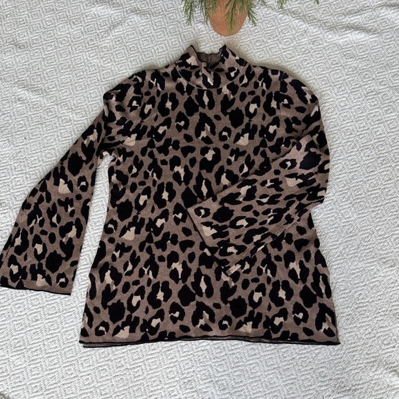 Dennis by Dennis Basso Women’s Leopard Brown Blouse Size M - Picture 1 of 8